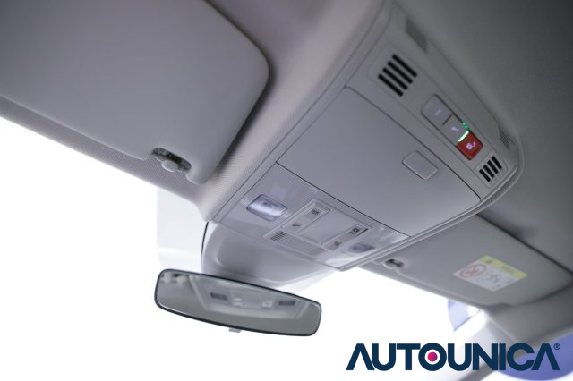 VOLKSWAGEN Polo usata, con Specchietti laterali elettrici