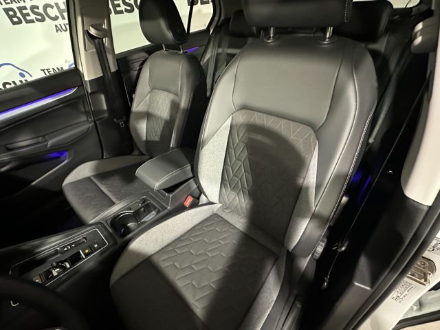 VOLKSWAGEN Golf usata, con Autoradio