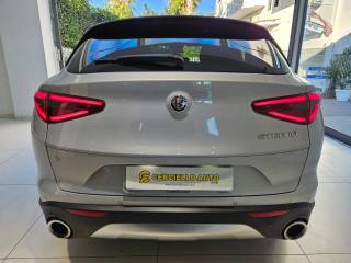 ALFA ROMEO Stelvio usata, con Controllo automatico clima