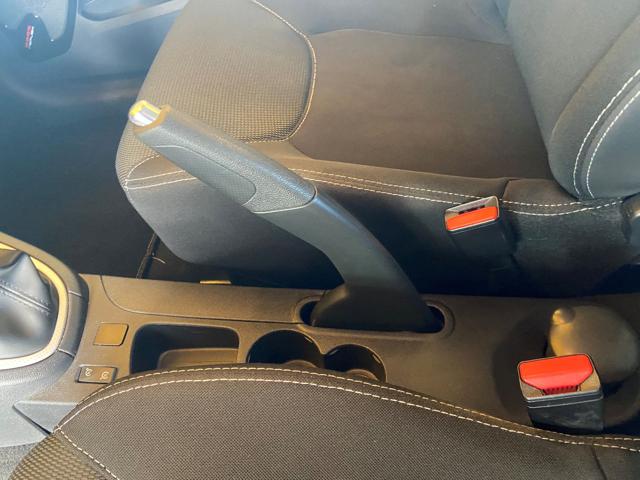 RENAULT Clio usata, con Controllo trazione