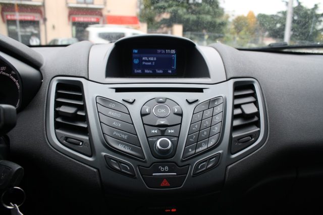 FORD Fiesta usata, con ESP