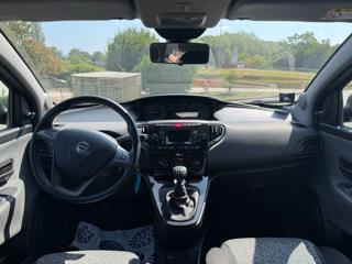 LANCIA Ypsilon usata, con Servosterzo