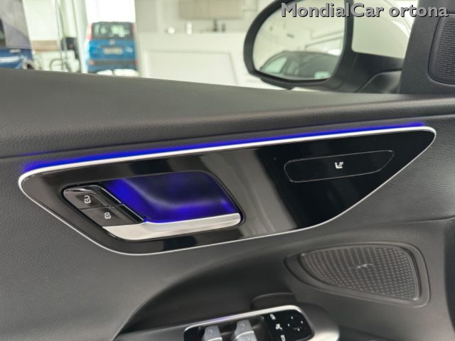 MERCEDES-BENZ C 200 usata, con Chiusura centralizzata