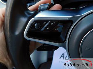 PORSCHE Macan usata, con Specchietti laterali elettrici