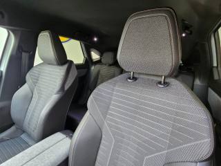 PEUGEOT 3008 usata, con Fari LED