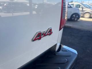 NISSAN Navara usata 18