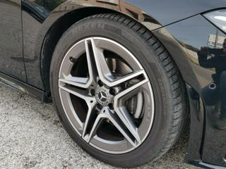 MERCEDES-BENZ CLA 180 usata, con Sistema di navigazione