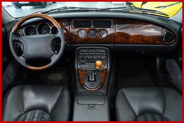 JAGUAR XK8 usata, con Controllo automatico clima