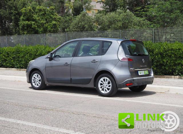 RENAULT Scenic usata, con Chiusura centralizzata
