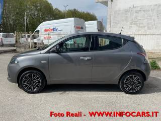 LANCIA Ypsilon usata, con Fendinebbia