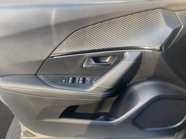 PEUGEOT 2008 usata, con Bracciolo