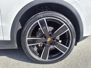 PORSCHE Cayenne usata, con Servosterzo