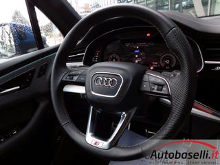 AUDI Q7 usata, con Isofix