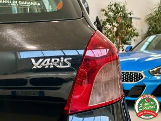 TOYOTA Yaris usata, con Autoradio