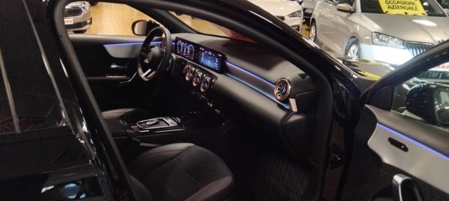 MERCEDES-BENZ A 180 usata, con Bracciolo