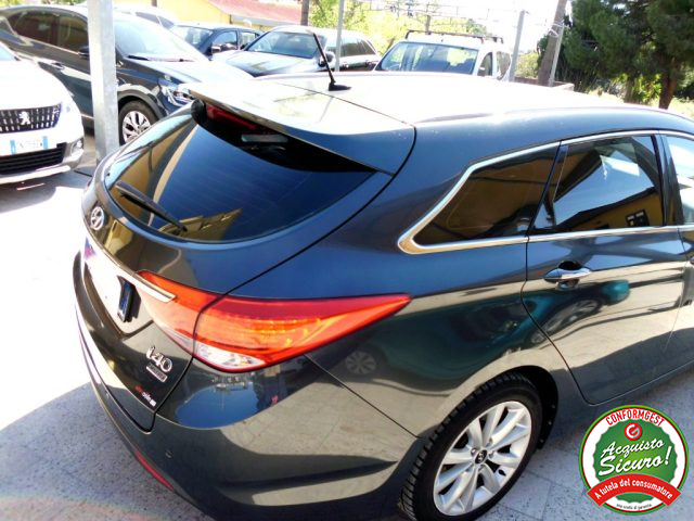 HYUNDAI i40 usata 43