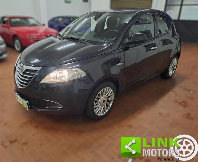 LANCIA Ypsilon usata, con Airbag