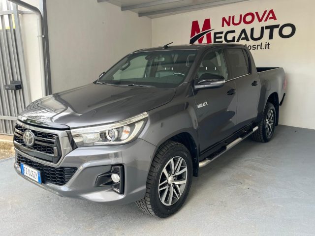 TOYOTA Hilux usata, con Cerchi in lega