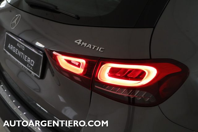 MERCEDES-BENZ GLA 200 usata, con Portellone posteriore elettrico
