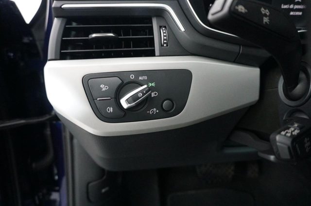 AUDI A4 usata, con Volante in pelle