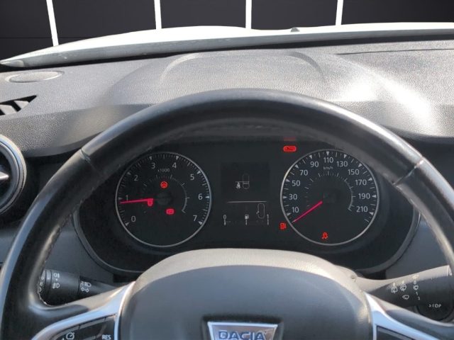 DACIA Duster usata, con USB