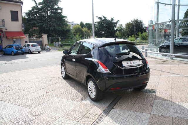 LANCIA Ypsilon usata, con Airbag Passeggero