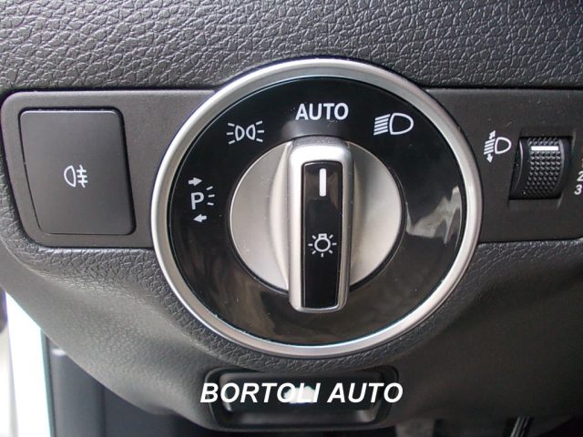 MERCEDES-BENZ GLA 200 usata, con Sensore di pioggia
