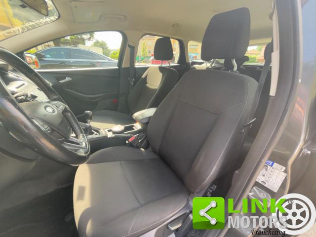 FORD Focus usata, con Bluetooth