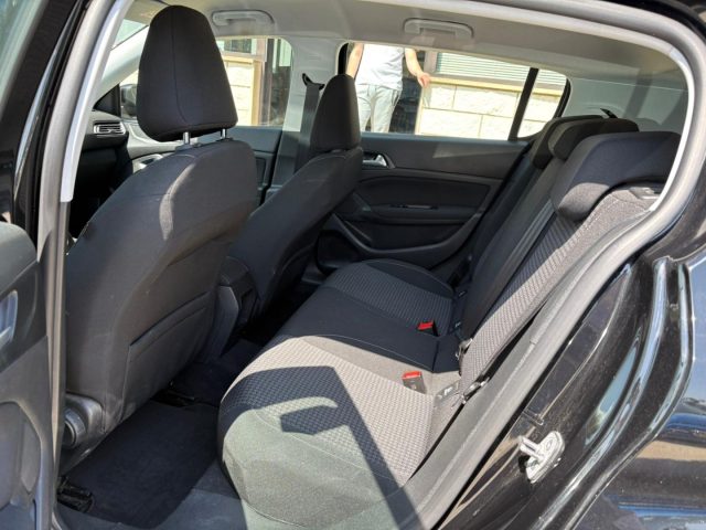PEUGEOT 308 usata, con Cerchi in lega