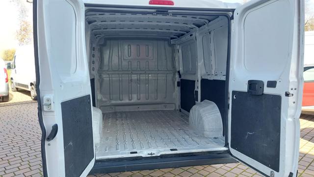OPEL Movano usata, con Volante multifunzione