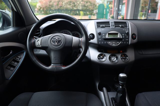 TOYOTA RAV 4 usata, con Chiusura centralizzata telecomandata