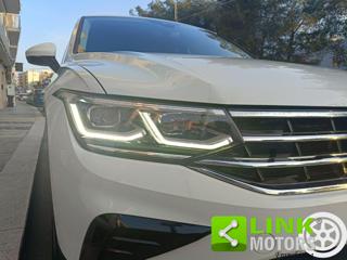 VOLKSWAGEN Tiguan usata, con Autoradio digitale