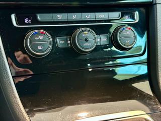 VOLKSWAGEN Golf usata, con Controllo trazione