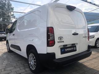TOYOTA Proace City usata, con Autoradio