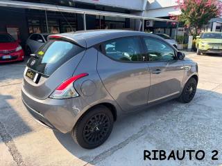 LANCIA Ypsilon usata, con Sensori di parcheggio posteriori