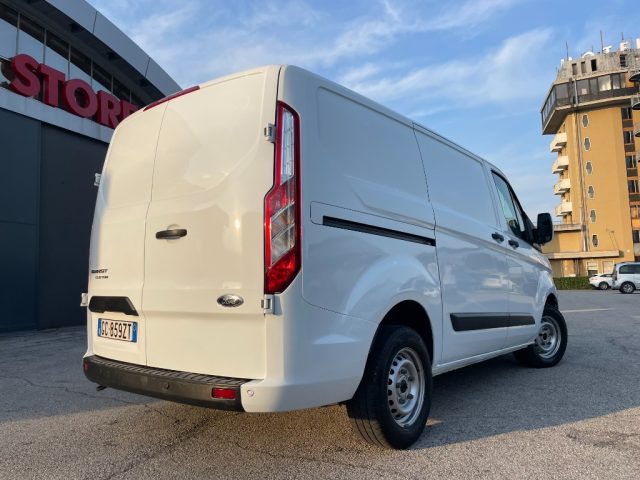 FORD Transit Custom usata, con MP3