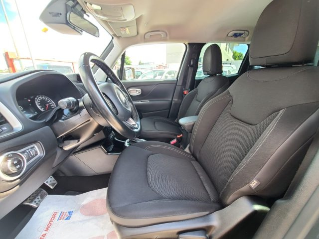 JEEP Renegade usata, con USB