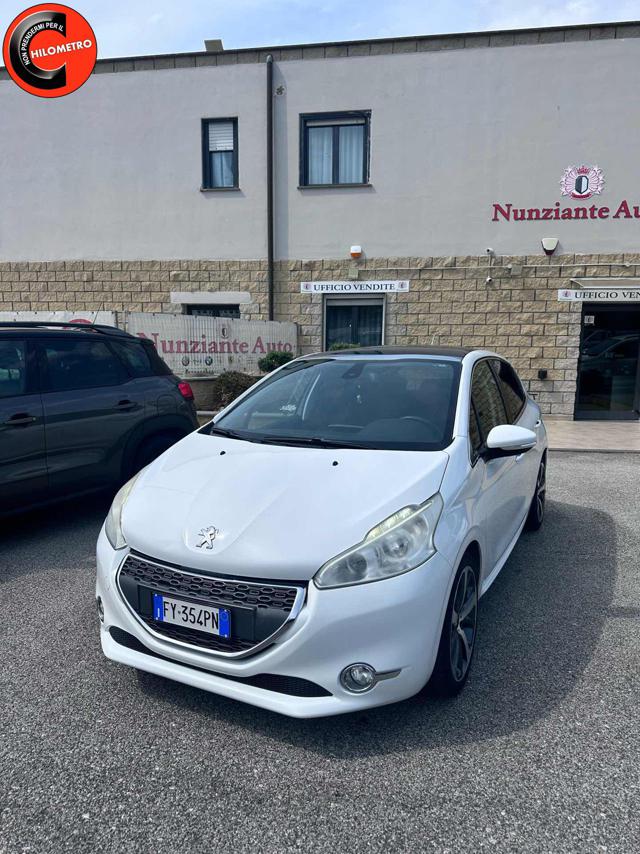 PEUGEOT 208 usata, con Vivavoce