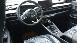 JEEP Avenger usata 6