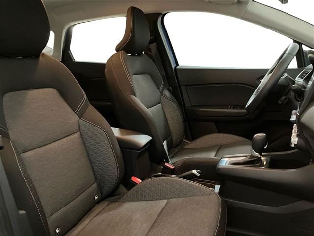 RENAULT Captur usata, con Bracciolo