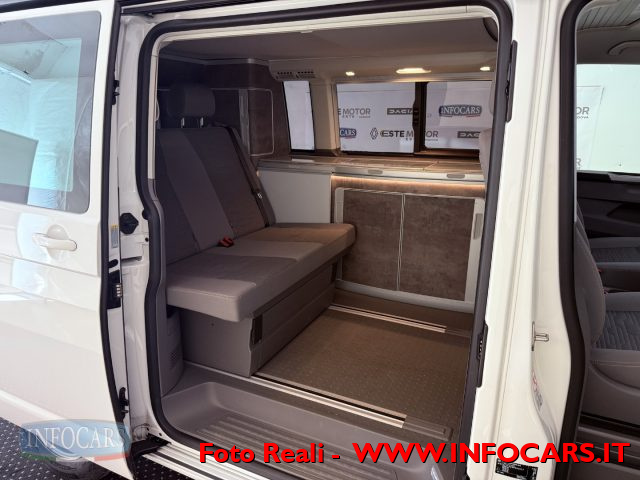 VOLKSWAGEN T6.1 usata, con Tettuccio apribile