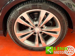 MERCEDES-BENZ E 220 usata, con Interni in pelle
