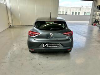 RENAULT Clio usata, con Autoradio