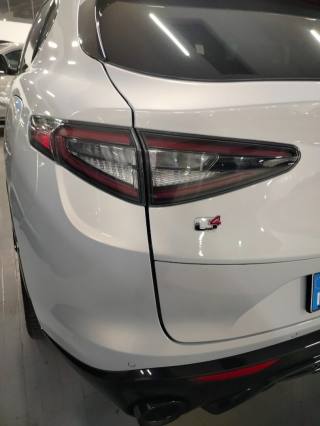 ALFA ROMEO Stelvio usata, con Regolazione elettrica sedili