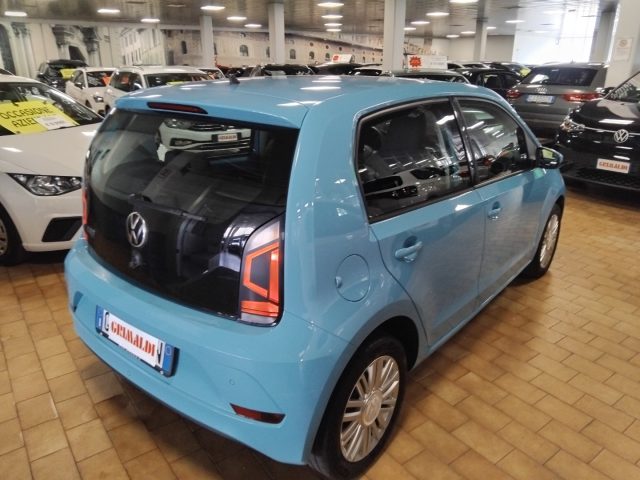 VOLKSWAGEN up! usata, con Telecamera per parcheggio assistito