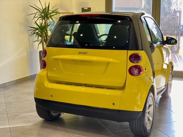 SMART ForTwo usata, con Autoradio
