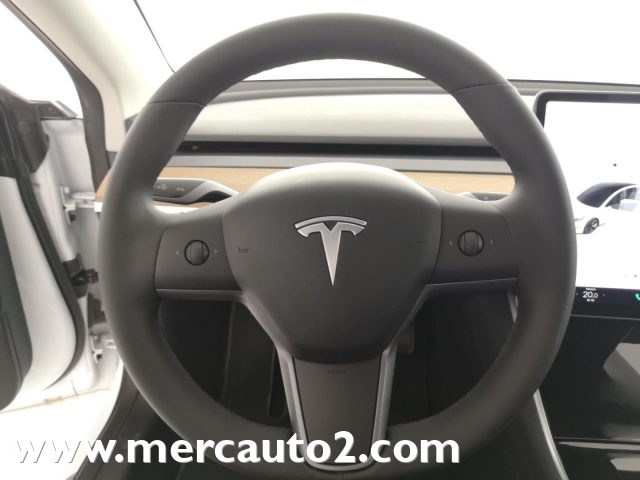 TESLA Model 3 usata 11