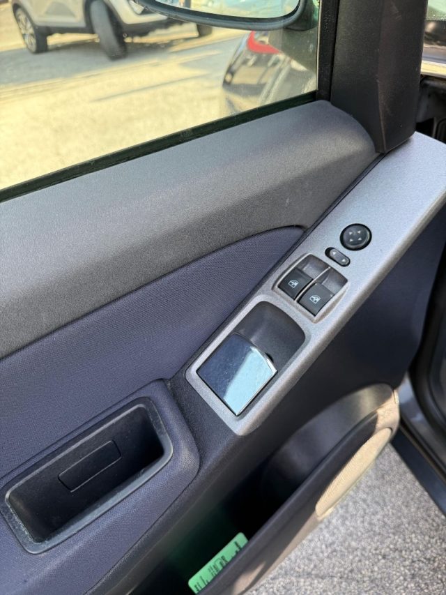 LANCIA MUSA usata, con Cerchi in lega
