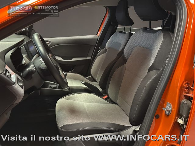 RENAULT Clio usata, con Alzacristalli elettrici
