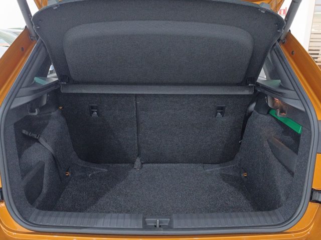 SKODA Kamiq usata, con ESP